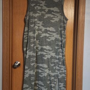 Universal Thread Green Camouflage Maxi Dress
